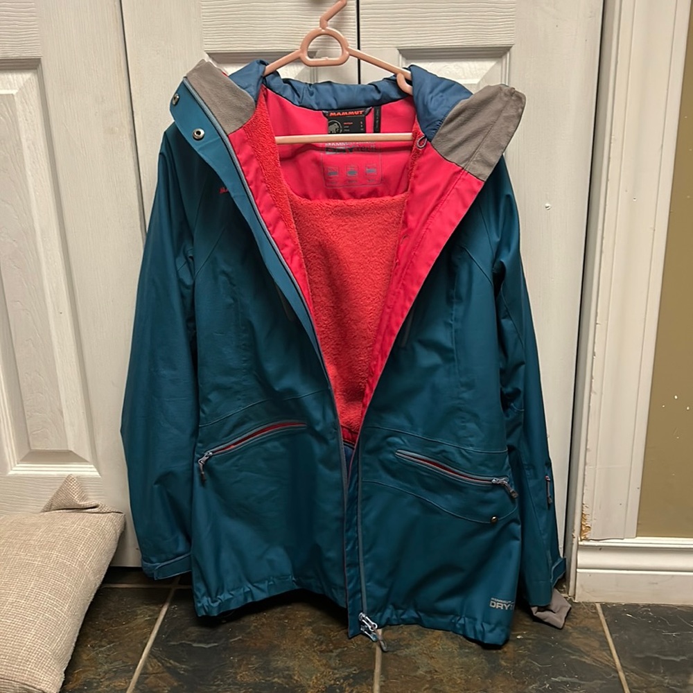 Size small mammut jacket